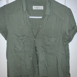 Short sleeve Button up